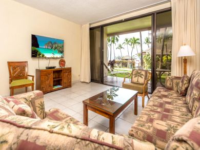 Kaanapali Beachfront Two Bedroom Vacation Condo
